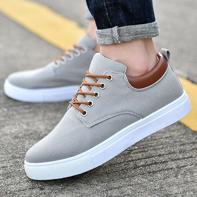 Navi - sneakers waar moeiteloze stijl en ultiem comfort elkaar ontmoeten