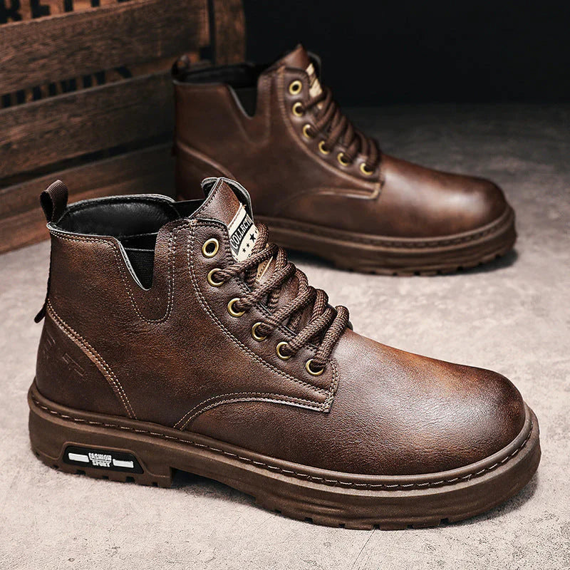 Darren - paar vintage veterboots van leer